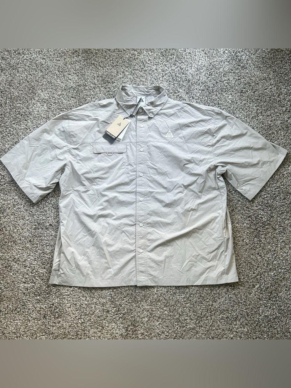 Nike ACG Orb Weaver UV Repel Short Sleeve Shirt Gray Men’s Size Large HJ2883-009